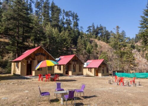 A Peaceful Stay in Mud Houses in Tirthan Valley